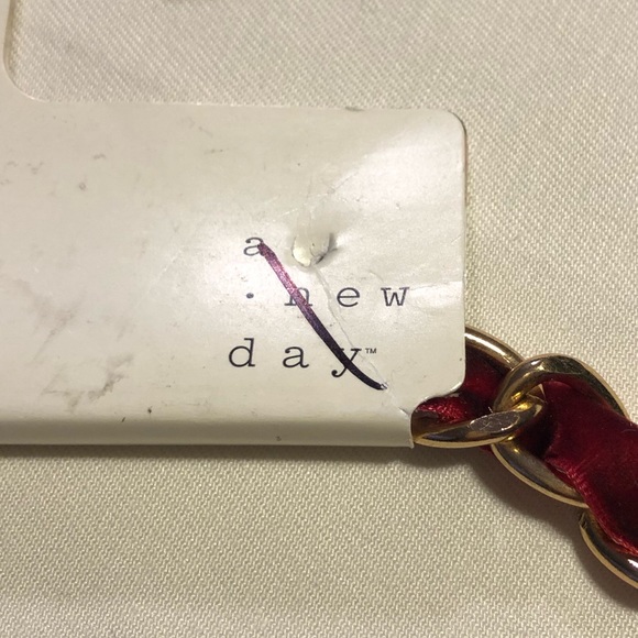 A New Day & SugarFix Necklace & Earrings Set - Picture 12 of 13